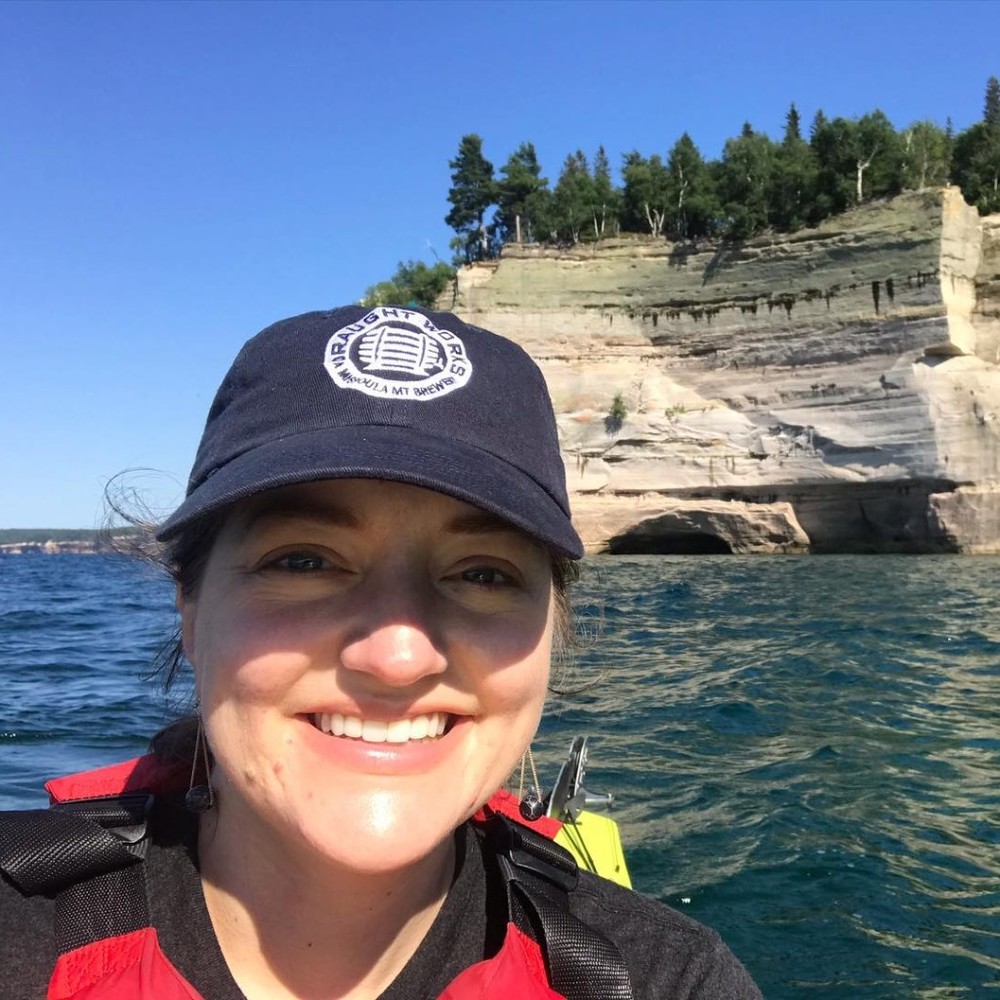 Meet your Posher, Casey